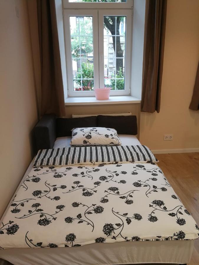 White Rose Apartment บูดาเปสต์ ภายนอก รูปภาพ